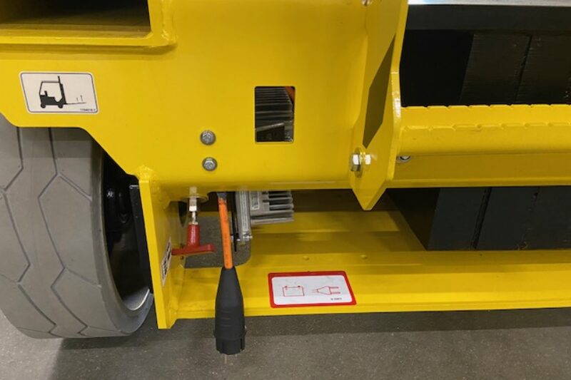 Schaarhoogwerker 9.9 mtr